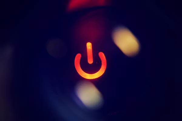 How to Handle a Hiring Freeze Without Losing Your Best Candidates